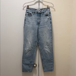 Guess Light Wash Relaxed Men's Jeans